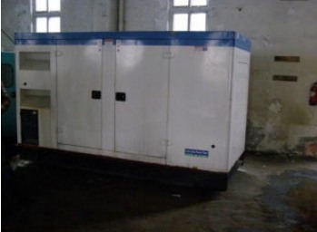 电白康明斯150kw大型柴油二手发电机组 电白康明斯150kw大型柴油二手发电机组